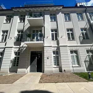 https://hohouse-bulwar-staromiejski.hotelswroclaw.com